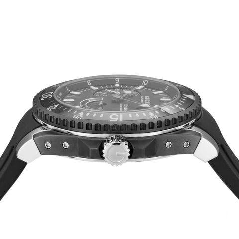 GUCCI YA136201 Dive 2-Year Warranty Black Stainless Steel Water Resistant Luxury Watch