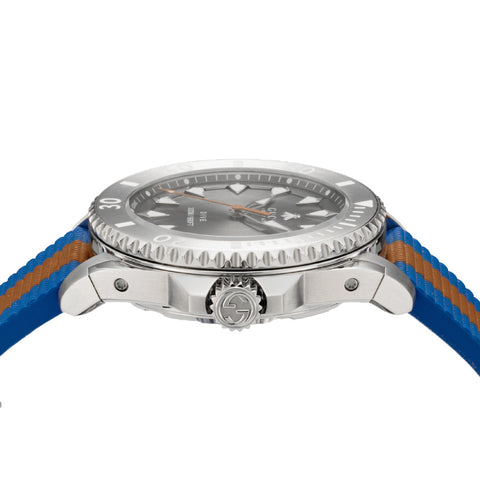 GUCCI YA136352 Dive 2-Year Warranty Gray Stainless Steel Water Resistant Elegant Design