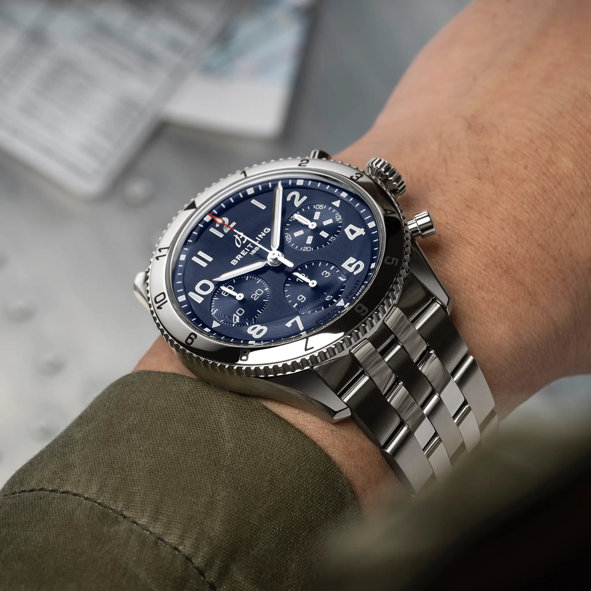 Breitling A233801A1C1A1 Watch - Chronometer Certified Automatic Swiss Movement Stainless Steel Case Sapphire Crystal (Image 5