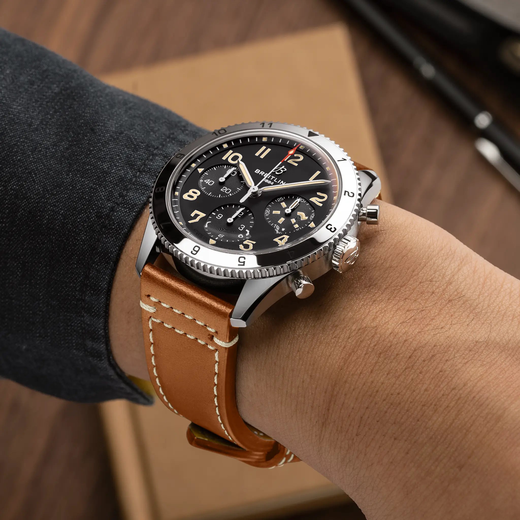 Breitling A233803A1B1X1 Watch - P-51 Watch Japan Official (Image 5)