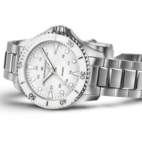 Hamilton H82221110 Watch - Khaki ネイビー Scuba Quartz (Image 3)