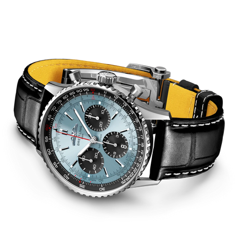 Breitling AB0139241C2P1 Watch - B01 Watch Japan Official (Image 3)