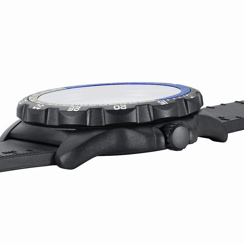 Luminox 8833 Watch - RECON NAV SPEC 8830 SERIES Ref. (Image 5)