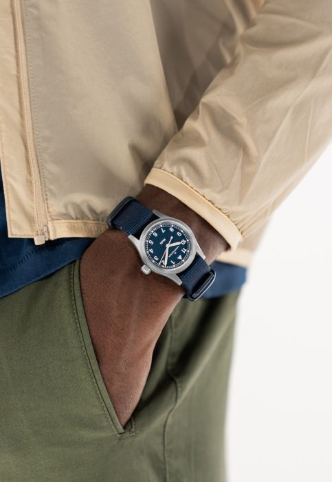 Hamilton H69301940 Watch - Khaki Field Quartz 33mm (Image 3)
