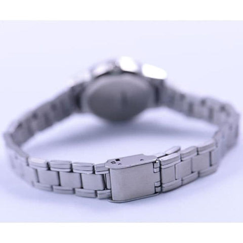 CITIZEN D011-204 Watch - Women's Watch with Date (Image 4)