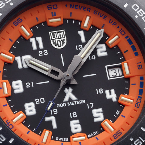 Luminox 3739 Watch - BEAR GRYLLS MOUNTAIN 3730 SERIES Ref. (Image 4)