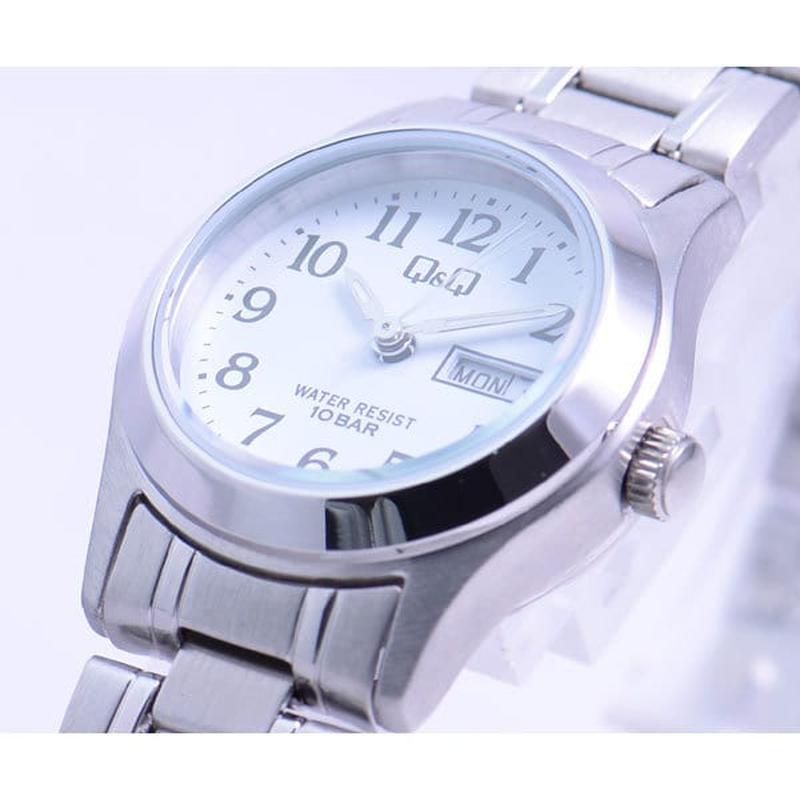 CITIZEN W473-204 Watch - Women's Wristwatch Stainless Steel Model (Image 2)
