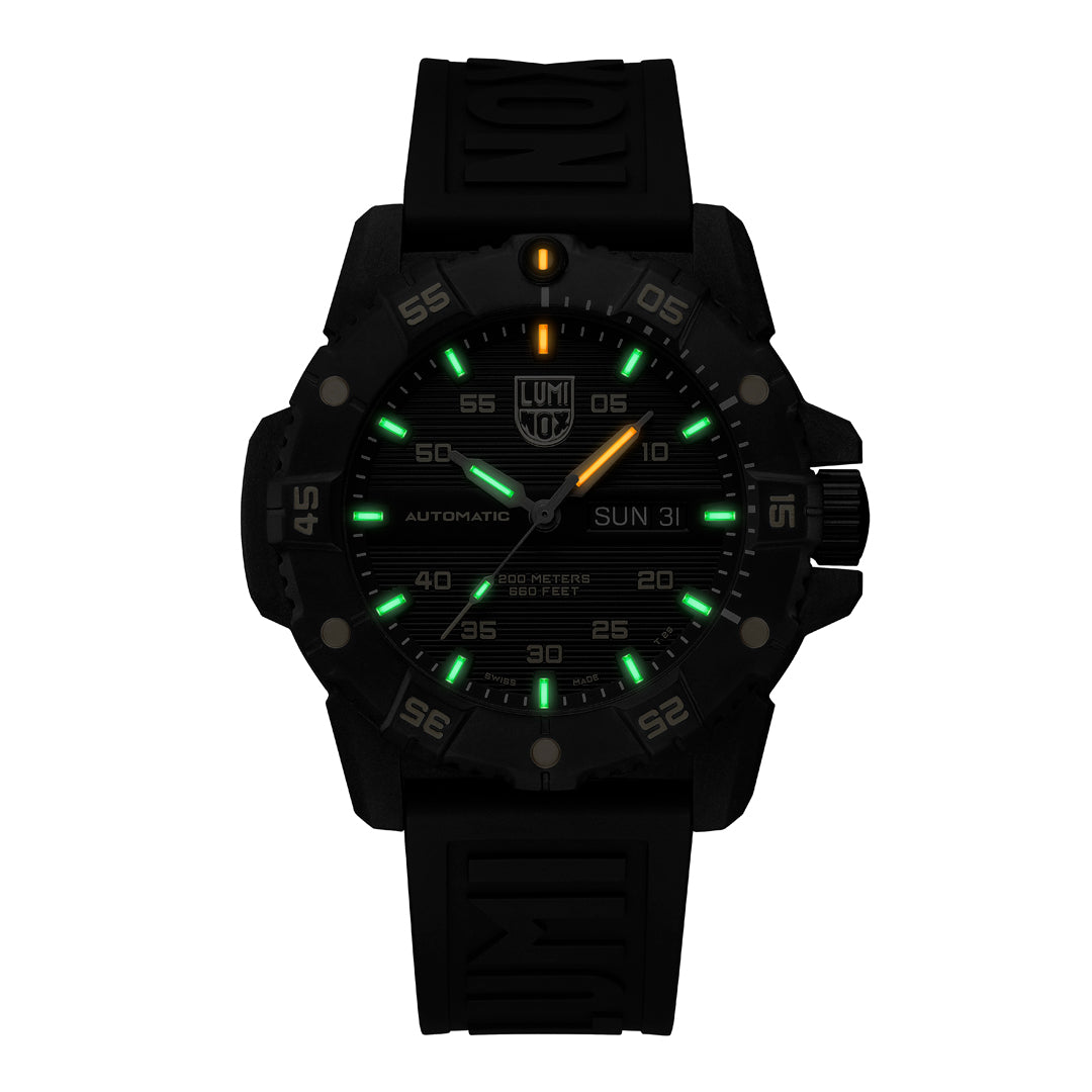 Luminox 3865.GOLD.LTD Watch - MASTER CARBON SEAL AUTOMATIC 3860 SERIES (Image 3)