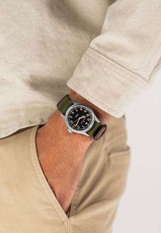 Hamilton H69401930 Watch - Khaki Field Quartz 38mm (Image 8)