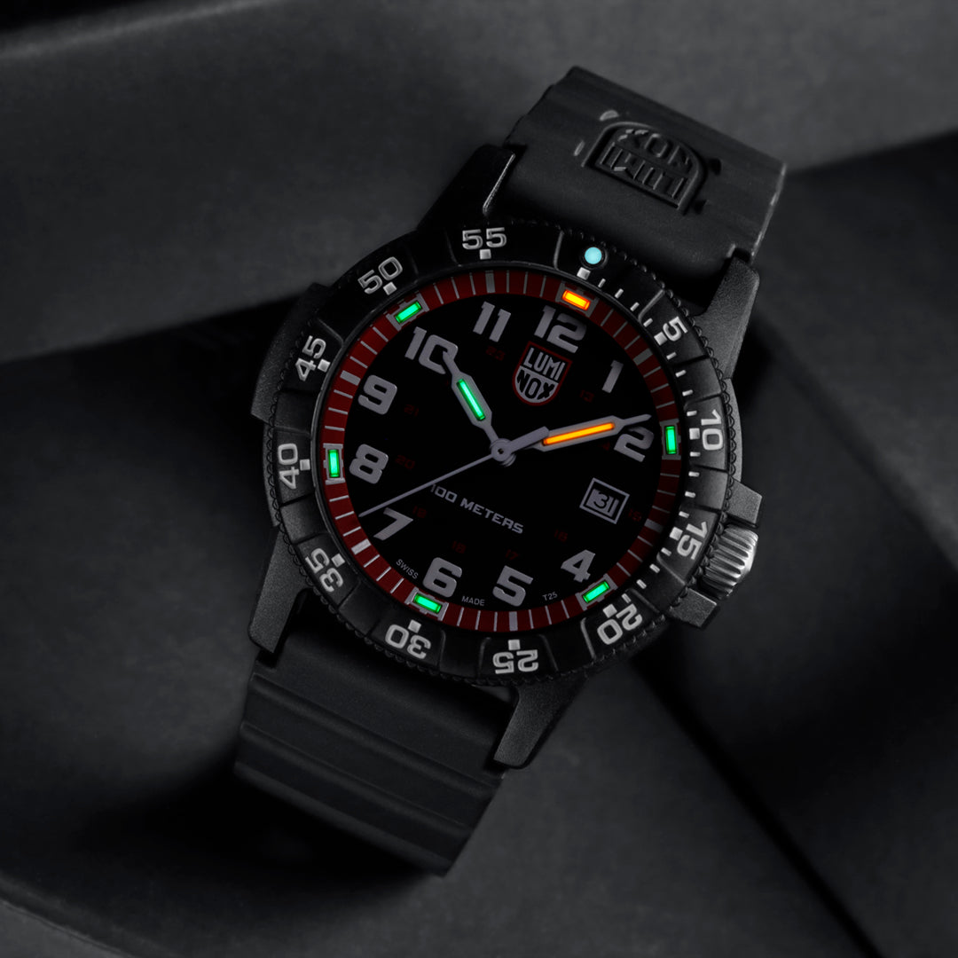 Luminox 0335 Watch - LEATHERBACK SEA TURTLE GIANT 0320 SERIES Ref. (Image 6)