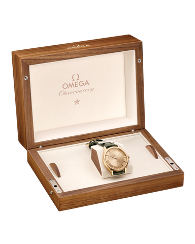 OMEGA 140.53.39.21.99.001 NEW CONSTELLATION OBSERVATORY 39.4 mm, Moonshine™ gold on al