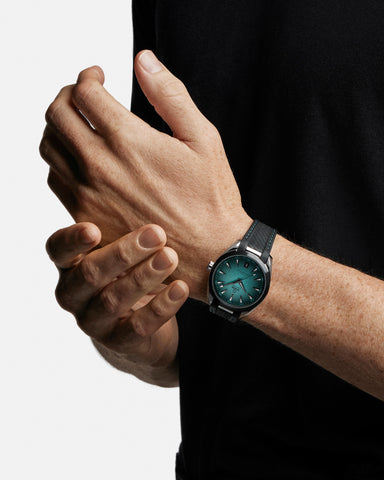 OMEGA 220.32.41.21.03.001 WATCH