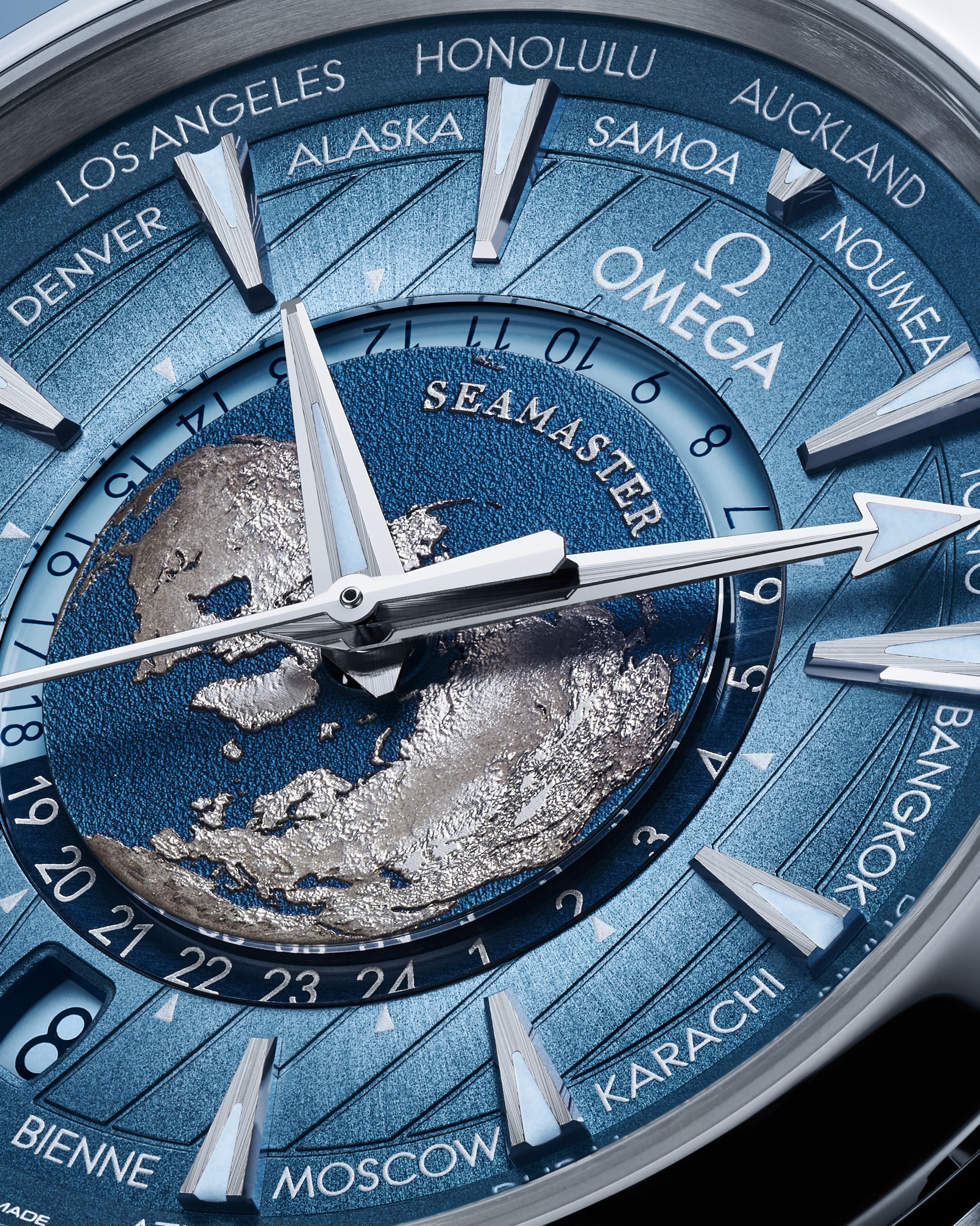 OMEGA 220.12.43.22.03.002 WATCH