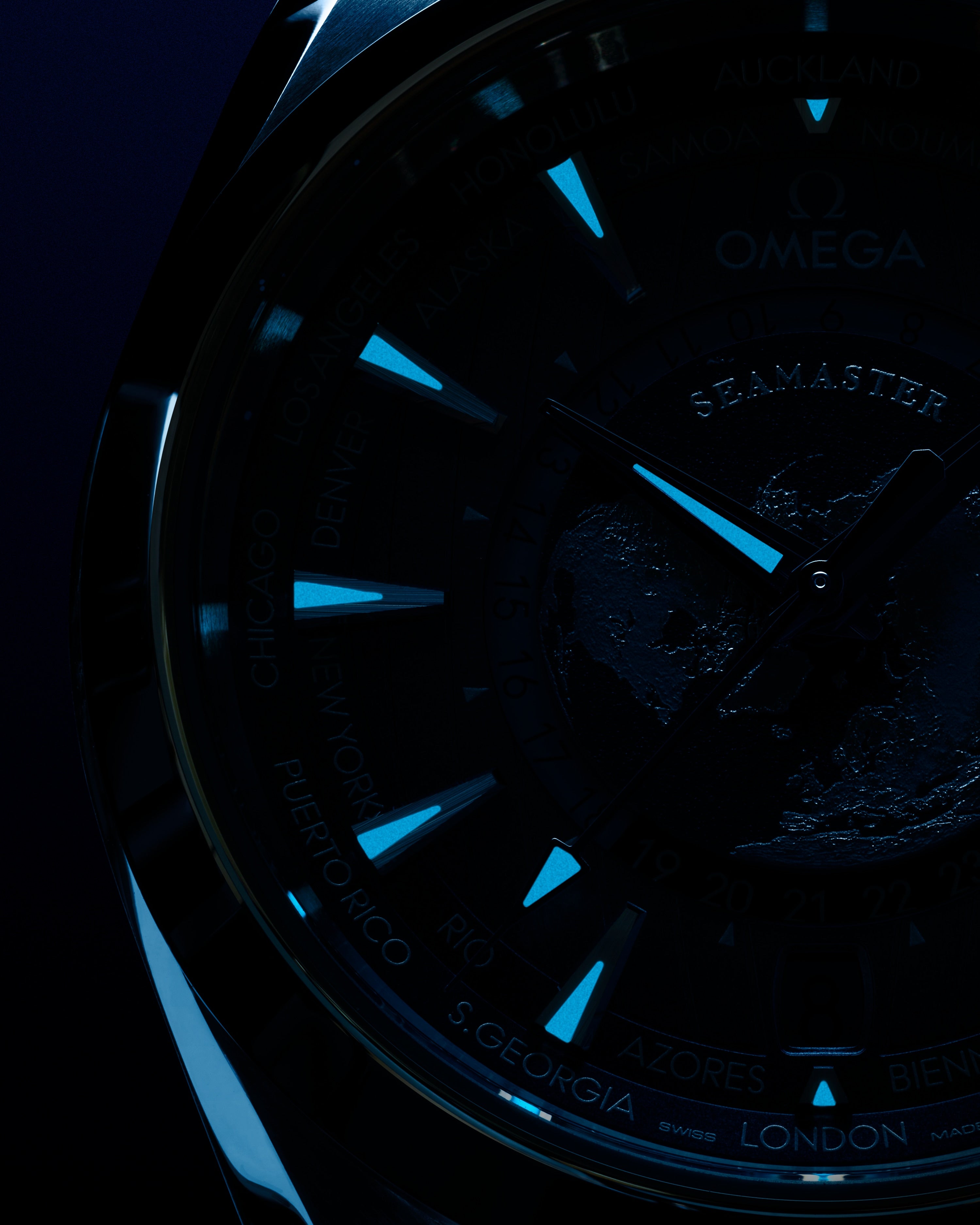 OMEGA 220.12.43.22.03.002 WATCH