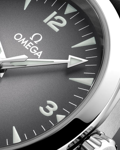 OMEGA 235.12.38.20.06.001 Elegant Automatic Movement Swiss Made Stainless Steel Case Water Resistant