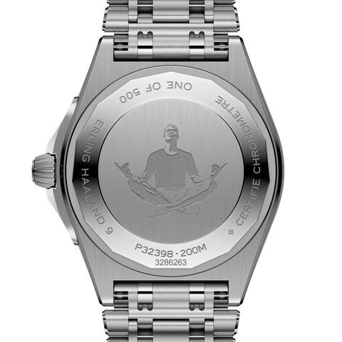 Breitling P323982A1F1A1 Watch - GMT 40 Watch Japan Official (Image 4)