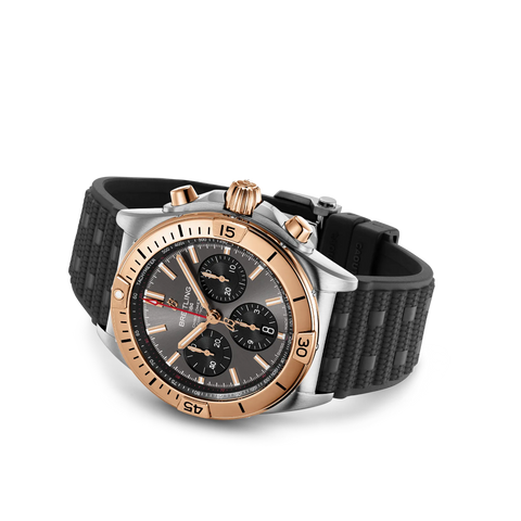 Breitling UB0134101B1S1 Watch - B01 42 Watch Japan Official (Image 3)