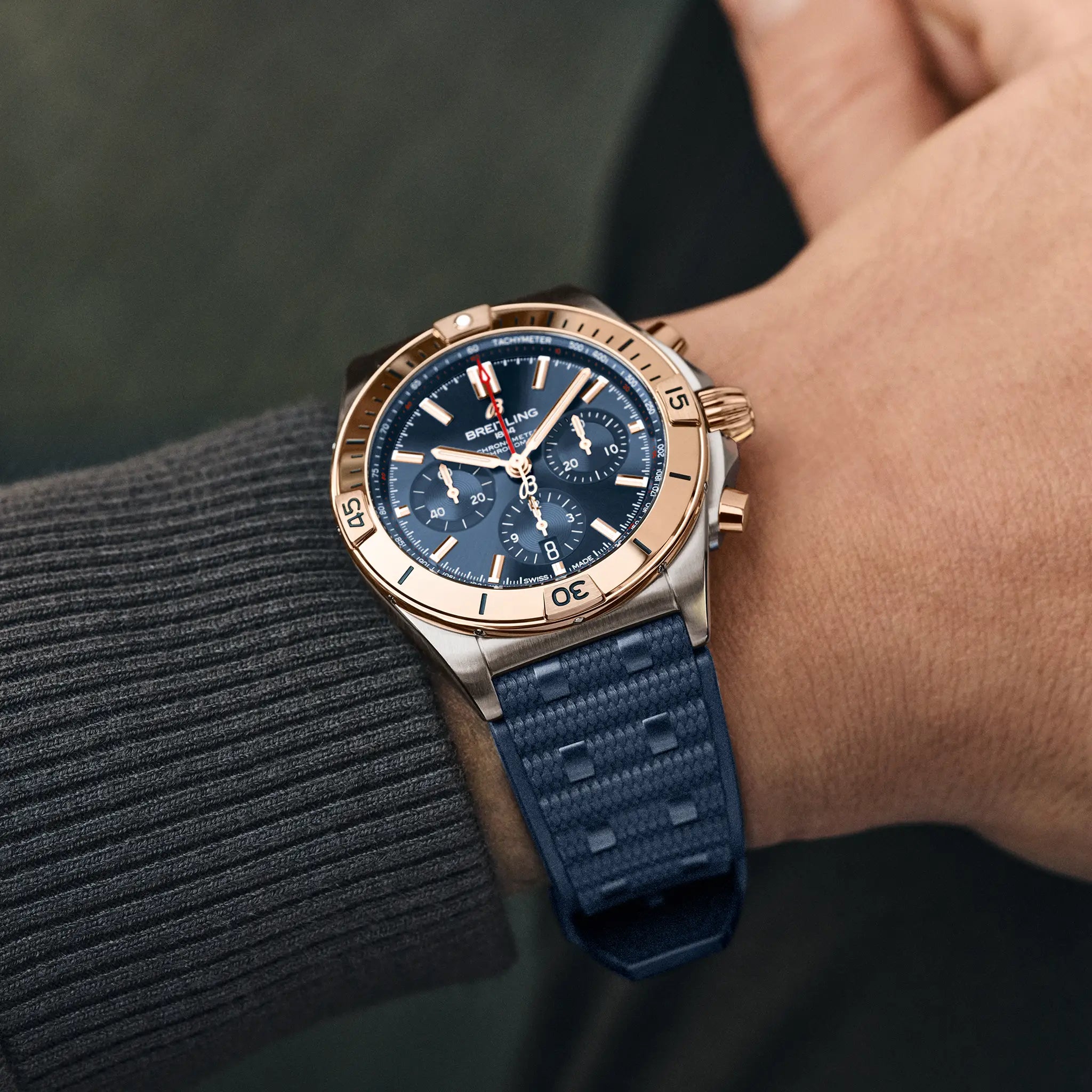 Breitling UB0134101C1S1 Watch - B01 42 Watch Japan Official (Image 5)