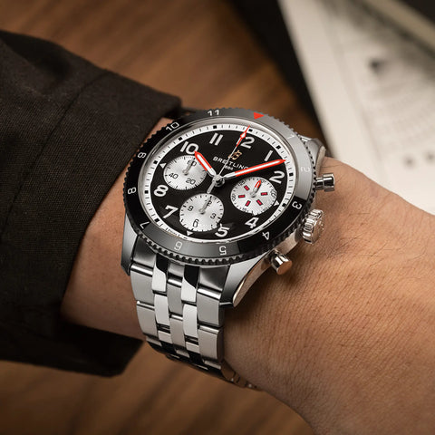 Breitling Y233801A1B1A1 Watch - Watch Japan Official (Image 5)