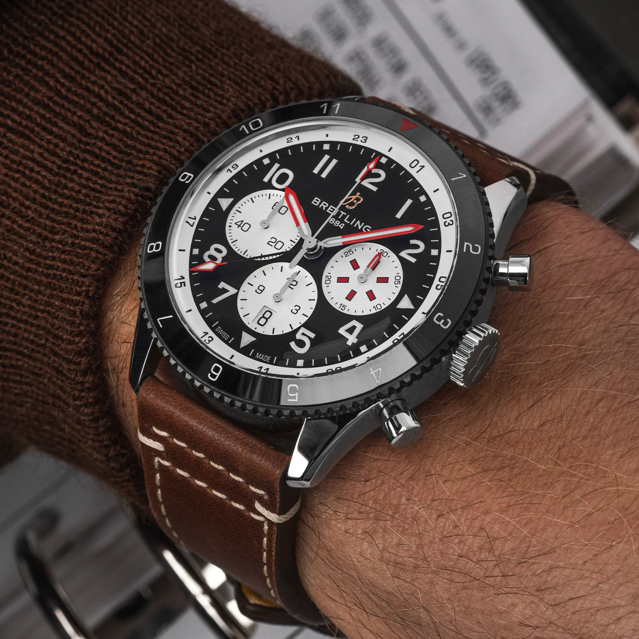 Breitling YB04451A1B1X1 Watch - B04 GMT 46 Watch Japan Official (Image 5)