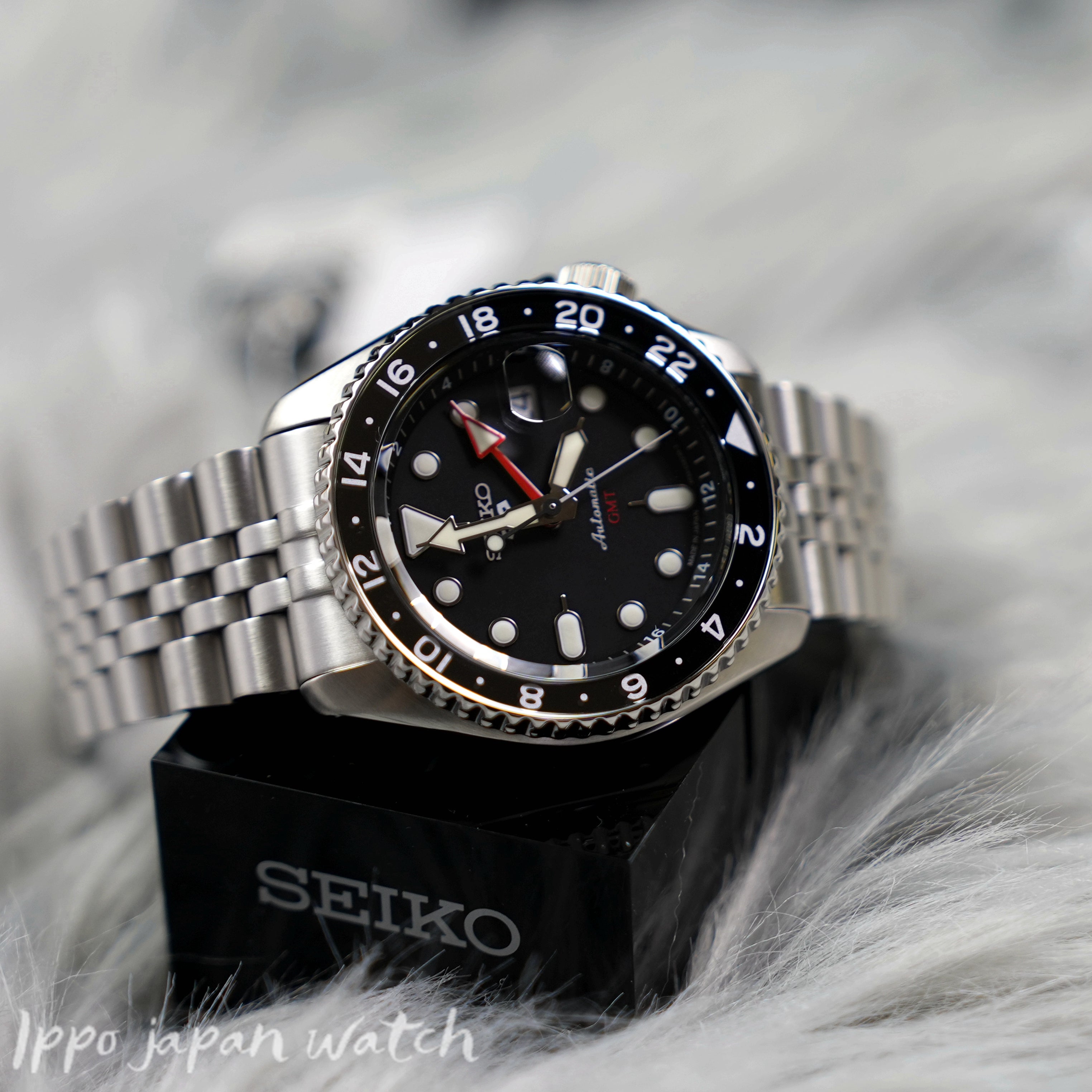 SEIKO 5sports SBSC001 SSK001K1 Mechanical 4R34 watch